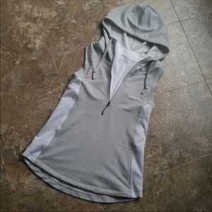 Athletic Vest Size Xs Calia